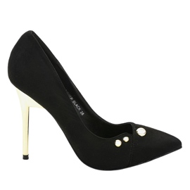 Fekete klasszikus magas sarkú cipő NE05P csapokkal