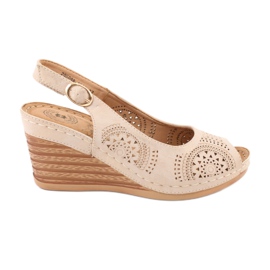 Evento Kényelmes ék szandál 20SD98-1862 barna sárga Evento Kényelmes ék szandál 20SD98-1862 barna sárga