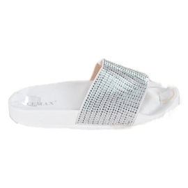 Lemax Fehér papucs köbös cirkónium -dioxiddal