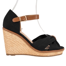 SHELOVET Magas sarkú szandál fekete