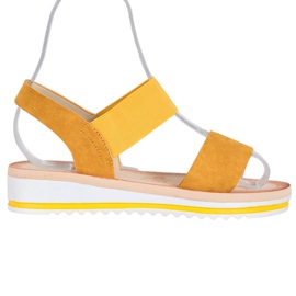 Mannika Velúr szandál a platformon sárga