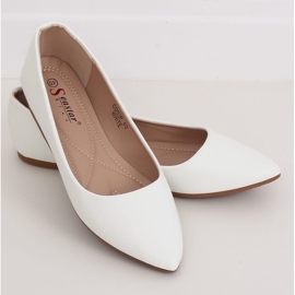 Balerinák mandula lábujjakkal fehér CD53P Fehér Balerinák mandula lábujjakkal fehér CD53P Fehér