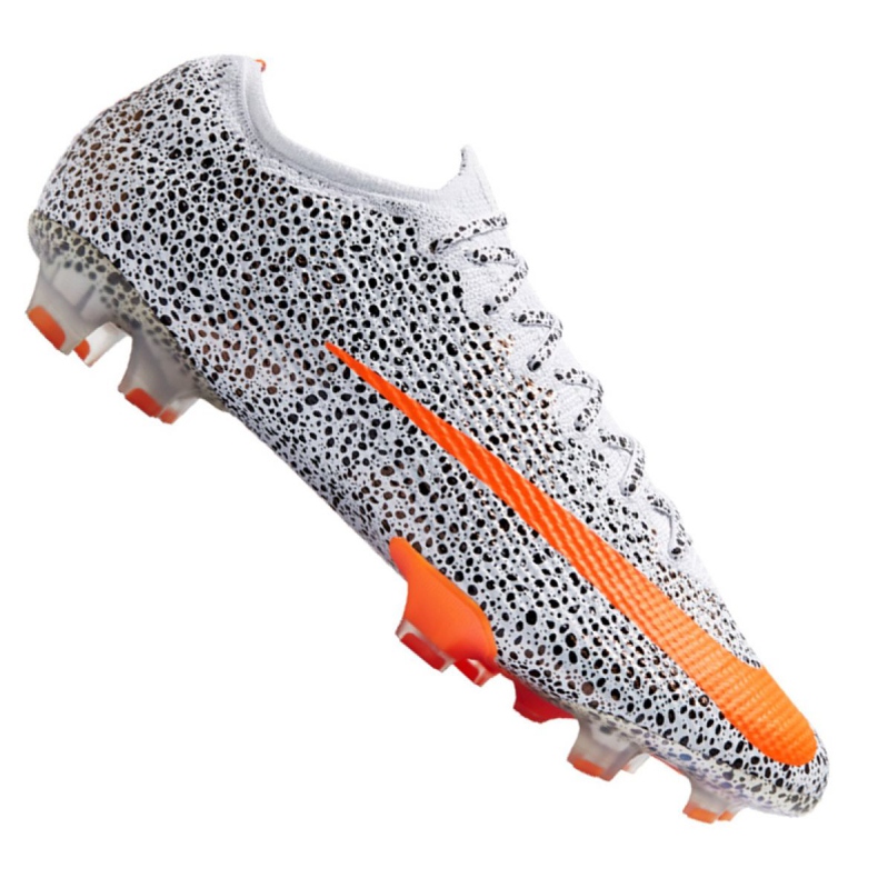 Nike Vapor 13 Elite CR7 Fg M CV3170-180 futballcipő sokszínű szürke