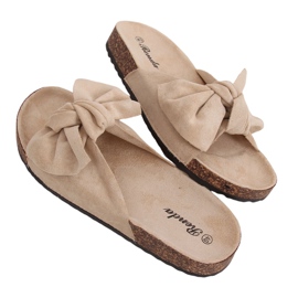 Bézs 10-218 Bézs parafa talppapucs