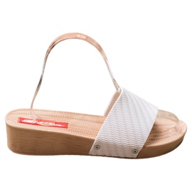 Bona Stílusos ék papucs fehér