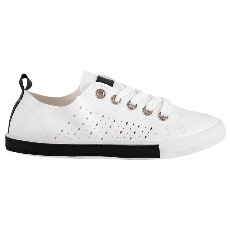 Bella Paris Cipők áttört mintával fehér