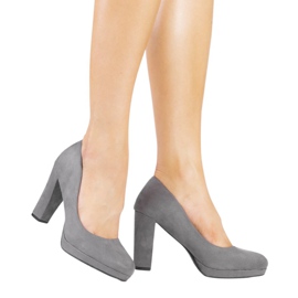 Szürke velúr szivattyúk a LEI-169 oszlopon