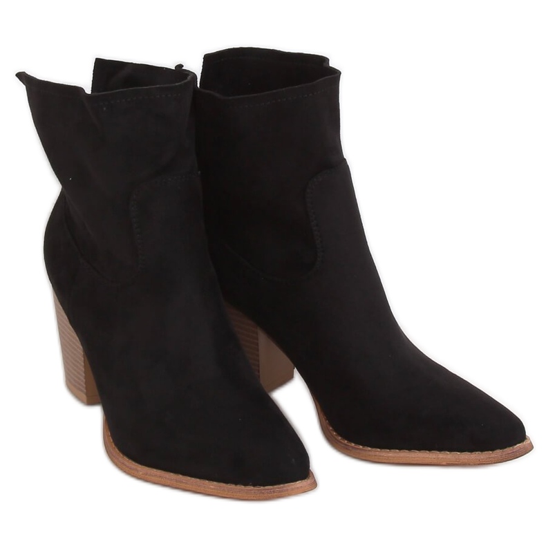 Fekete magas sarkú csizma M398 Fekete