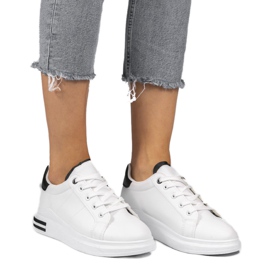 LG20 fehér klasszikus cipők fekete