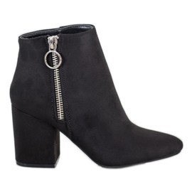 Goodin Fekete csizma cipzárral