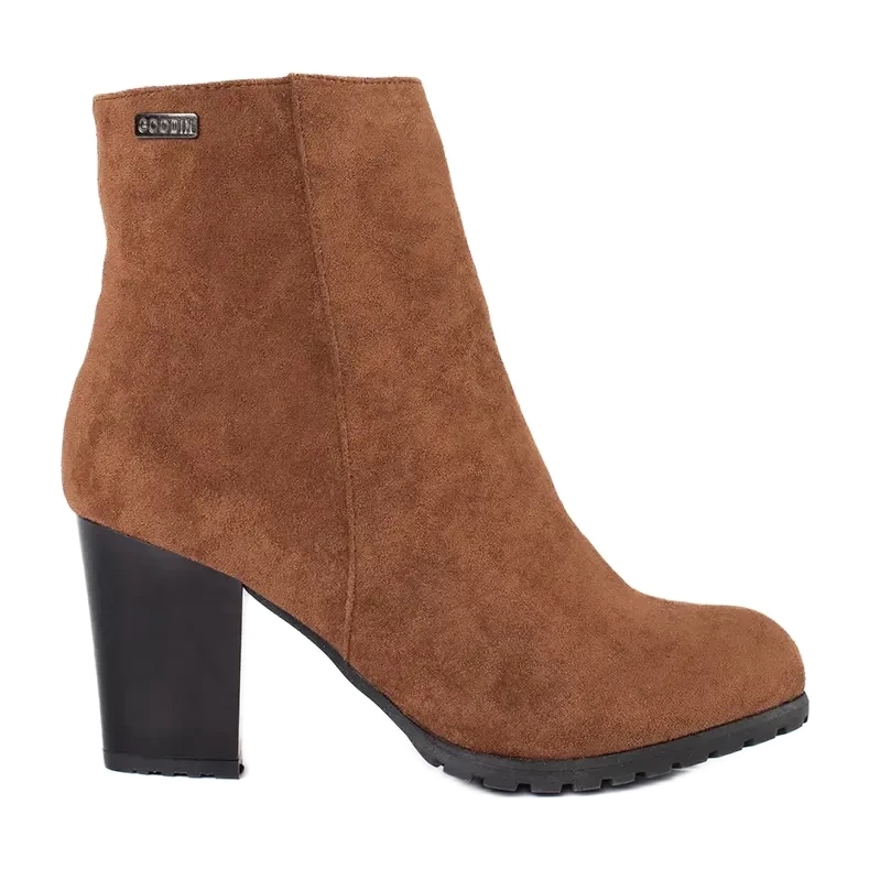 Goodin Teves csizmák egy poszton barna