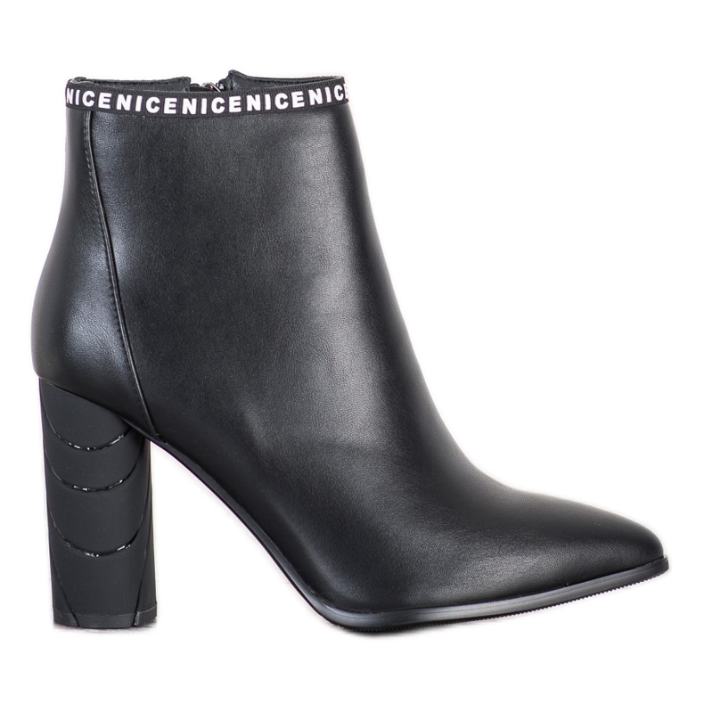 Filippo Csizma dekoratív sarokkal fekete Filippo Csizma dekoratív sarokkal fekete