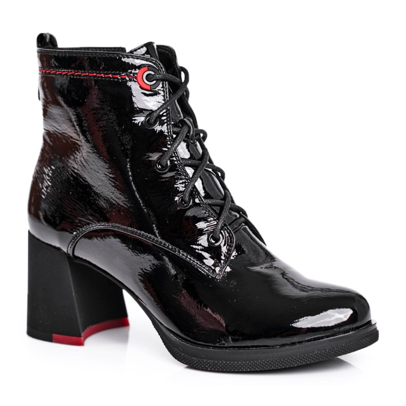 S.Barski Női csizma a sarkán lakkozott fekete jobban csinálja