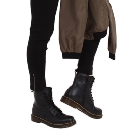 Fűzős csizma fekete martensiaki NC1019 Fekete Fűzős csizma fekete martensiaki NC1019 Fekete