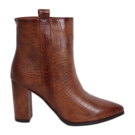 Magas sarkú csizma, barna kígyóbőr RB54 Camel