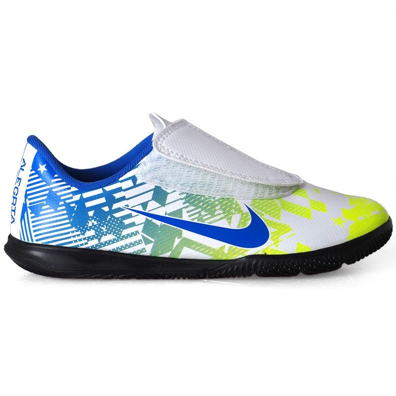 Nike Mercurial Vapor 13 Club Njr Ic PS (V) Junior AT8171 104 futballcipő fekete fehér