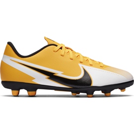 Nike Mercurial Vapor 13 Club FG / MG Junior AT8161 801 futballcipő narancssárga sárga Nike Mercurial Vapor 13 Club FG / MG Junior AT8161 801 futballcipő narancssárga sárga