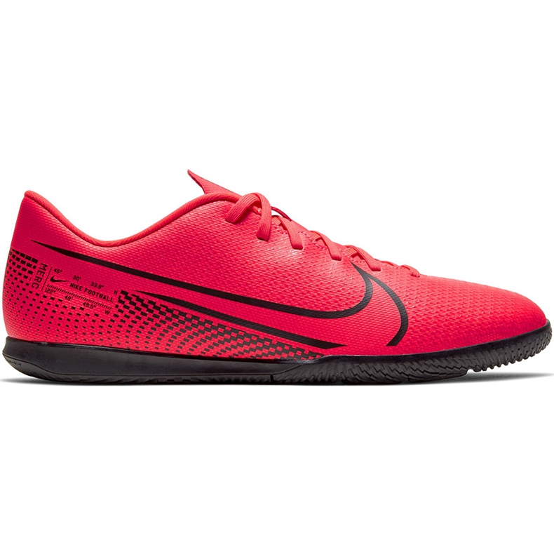 Nike Mercurial Vapor 13 Club Ic AT7997 606 futballcipő piros piros Nike Mercurial Vapor 13 Club Ic AT7997 606 futballcipő piros piros