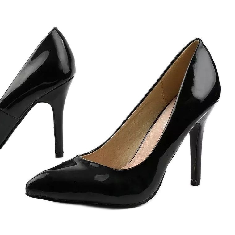 Fekete szivattyúk a LEI-02 sarokon Fekete szivattyúk a LEI-02 sarokon