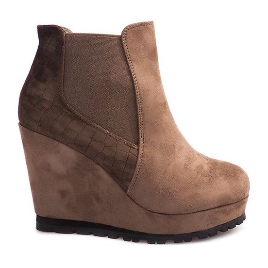 Velúr ék csizma 7-GK7851B barna Velúr ék csizma 7-GK7851B barna