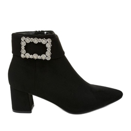 Fekete bokacsizma Antipodes cipzárral Fekete bokacsizma Antipodes cipzárral