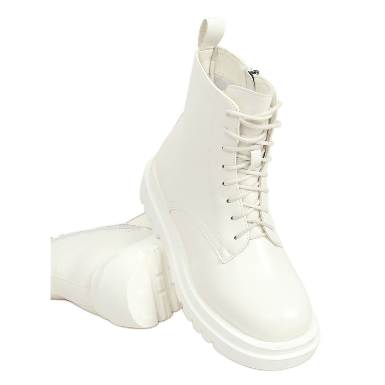 ID01 Fehér, magas talpú cipő