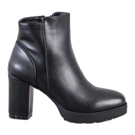 Super Mode Meleg csizma magas sarkú cipőben fekete