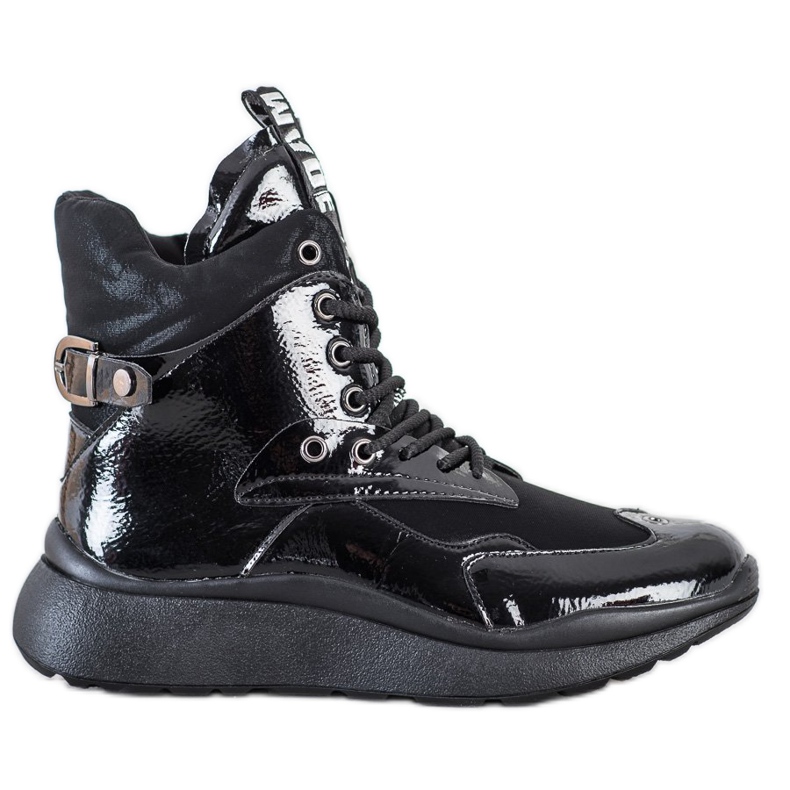 SHELOVET Sportcsizma szigeteléssel fekete