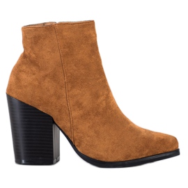 Marquiz Csizma egy széles poszton barna