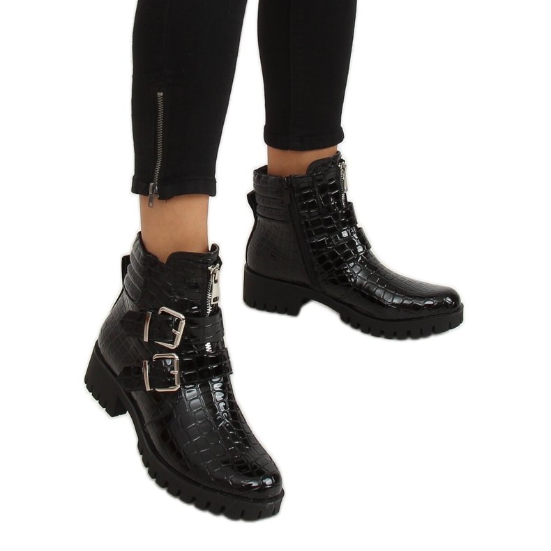 Fekete lakkbőr női csizma XJ-29 Fekete