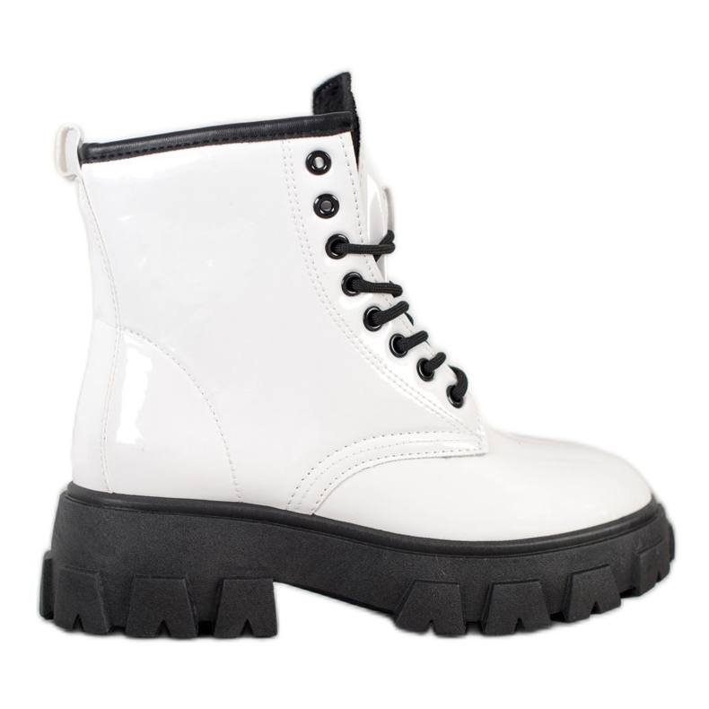 SHELOVET Lakkozott csapdázók a platformon fehér SHELOVET Lakkozott csapdázók a platformon fehér