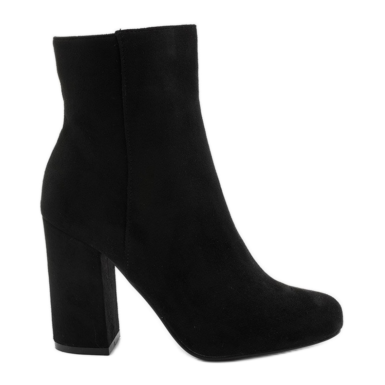 Fekete velúr bokacsizma a Wenonah poszton