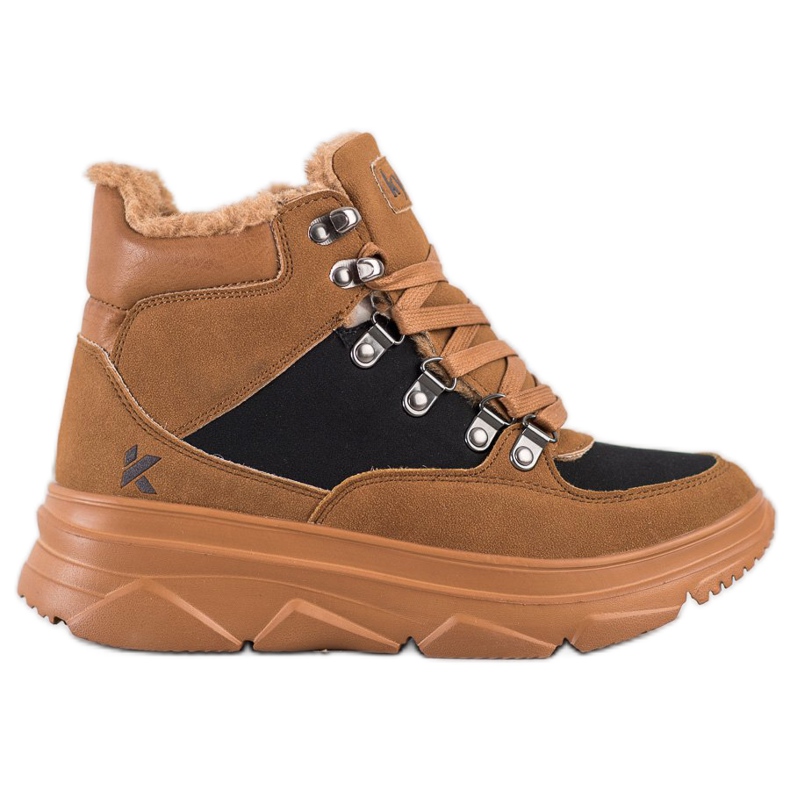 Kylie Fénycsapdák a platformon barna