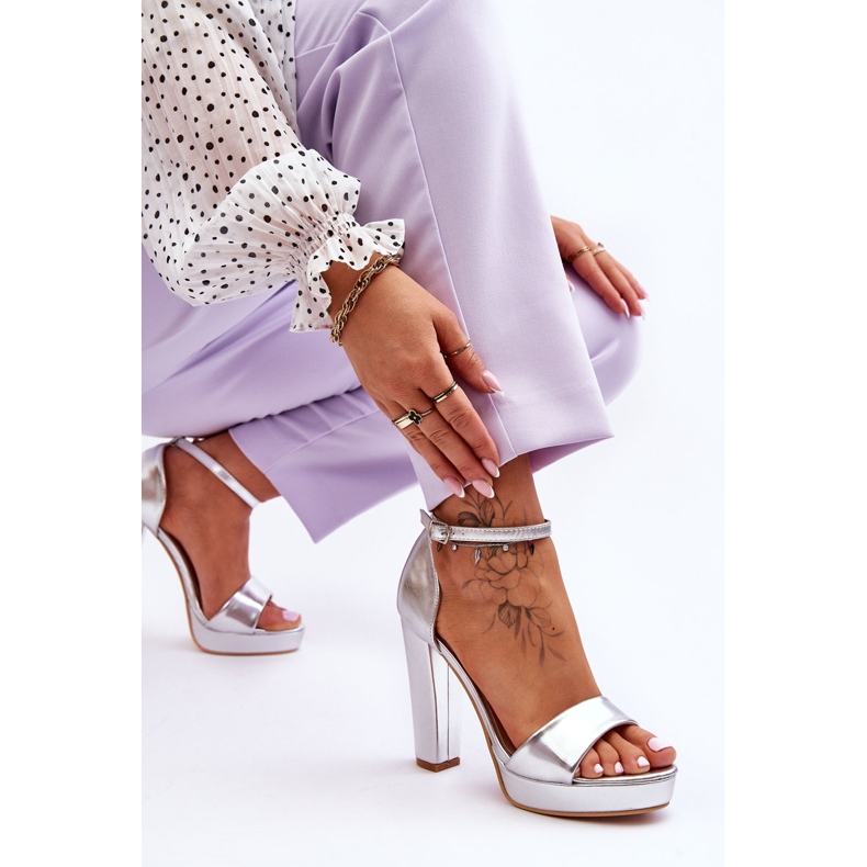 Ezüst Mandy magassarkú szandál 1