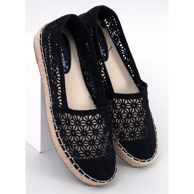 Áttört espadrillák Terian Blacktől fekete 1