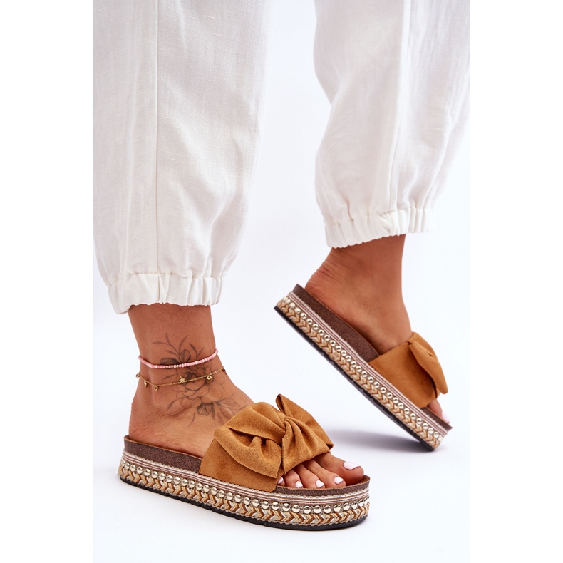 Női velúr papucs teve Lauria masnival barna 1 Női velúr papucs teve Lauria masnival barna 1