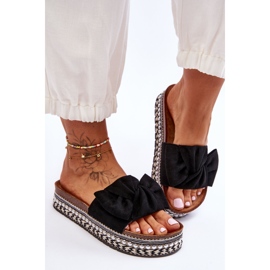 Női velúr papucs fekete Lauria masnival 2