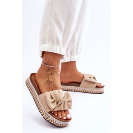 Női Velúr papucs Bézs Lauria masnival 1 Női Velúr papucs Bézs Lauria masnival 1