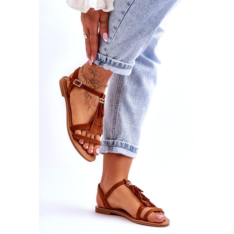 Női szandál lapos velúr boho barna Lucami 4