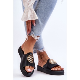 Női papucs fekete Secrets díszítéssel 1