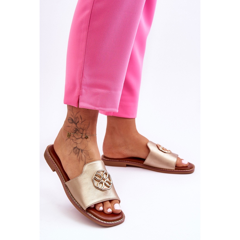 Női klasszikus lapos sarkú szandál Golden Larotte aranysárga 1