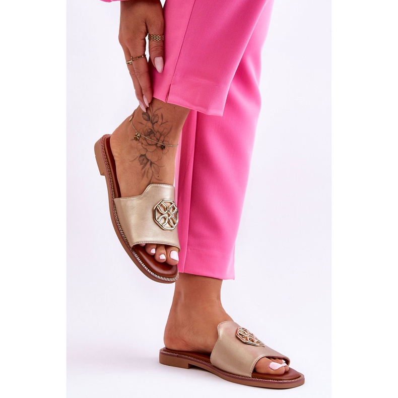 Női klasszikus lapos sarkú szandál Golden Larotte aranysárga 2