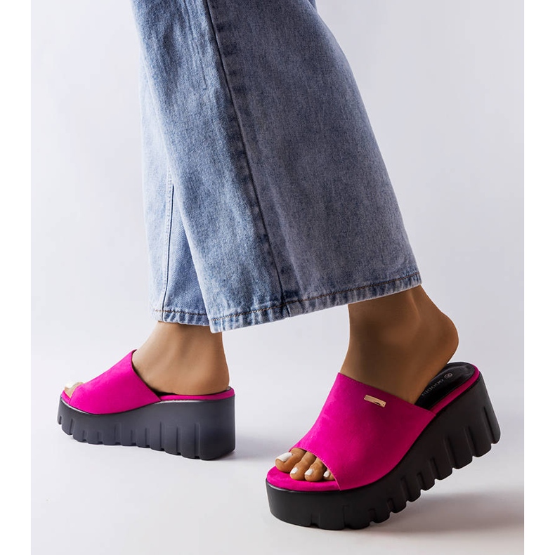 Inna Rózsaszín vaskos ékszandál márka Agnes 2