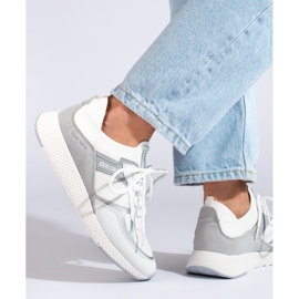 Női tornacipő Big Star JJ274A196 fehér 1