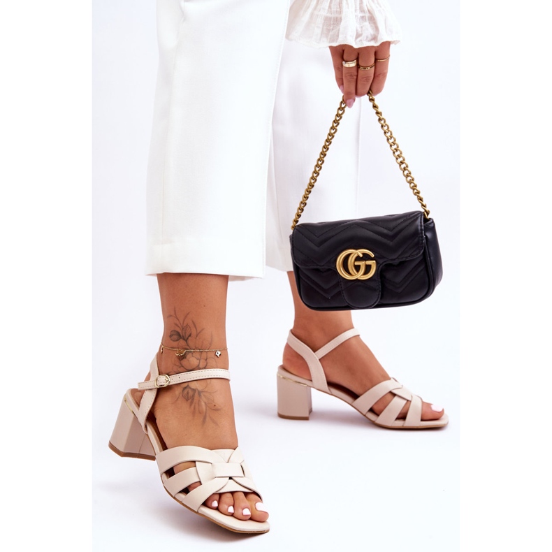 Klasszikus szandál Bézs Misty magassarkú 1