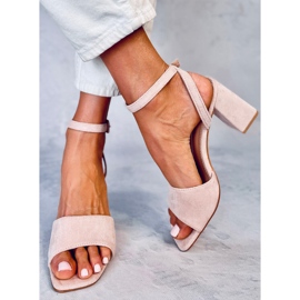 Szandál a poszton Loya Pink rózsaszín 1