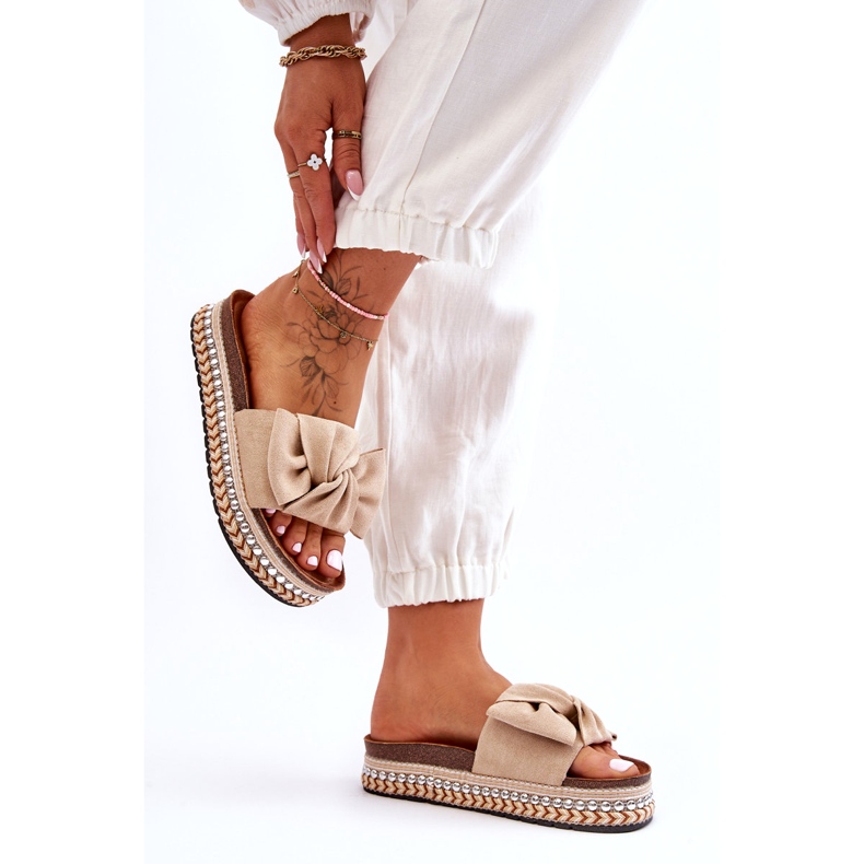 Női Velúr papucs Bézs Lauria masnival 3