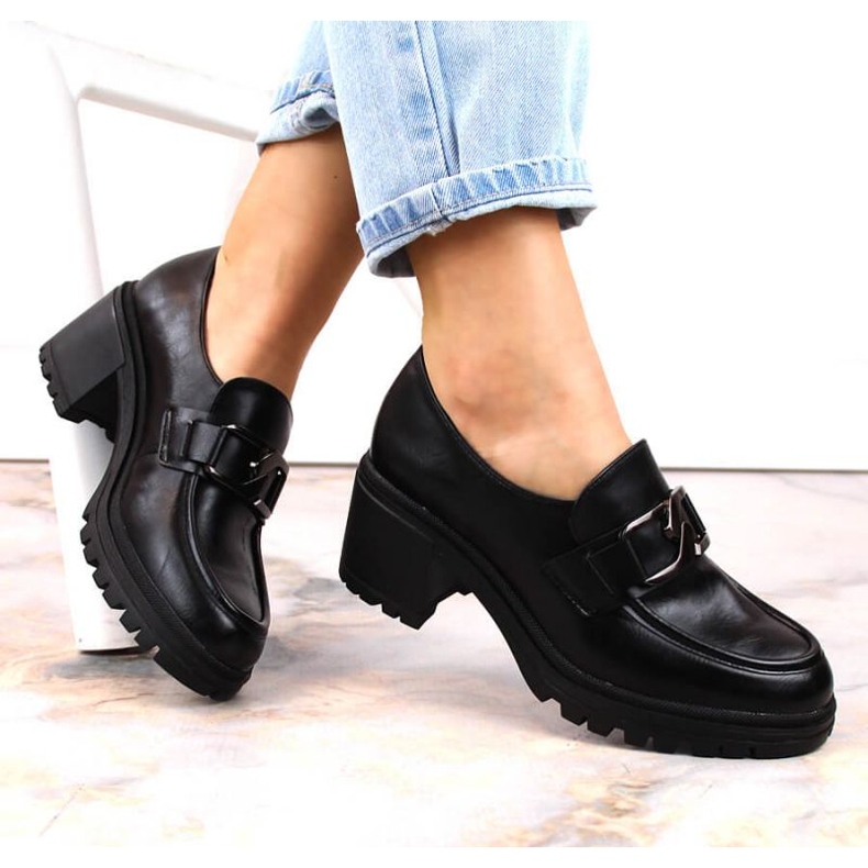 Mokaszin cipő a poszton és a platformon Vinceza W JAN177C fekete 1