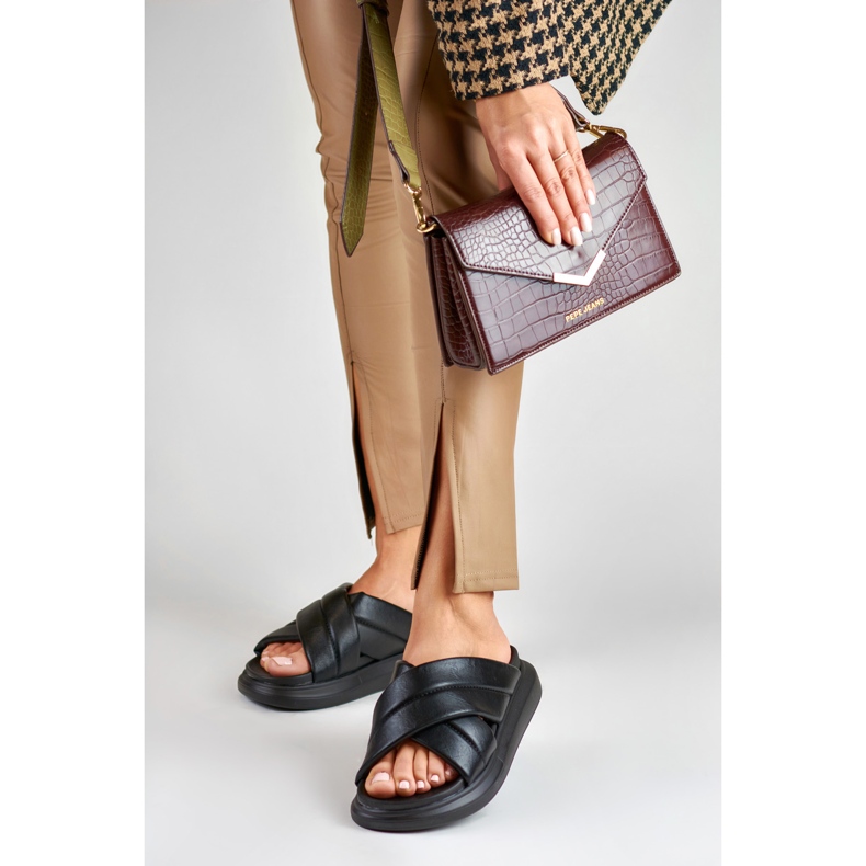 La.Fi Klasszikus fekete papucs 2