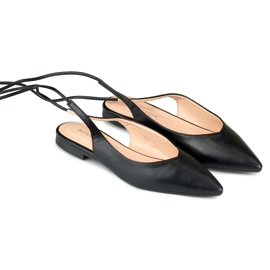 Fekete nyakkendős balerinák 2